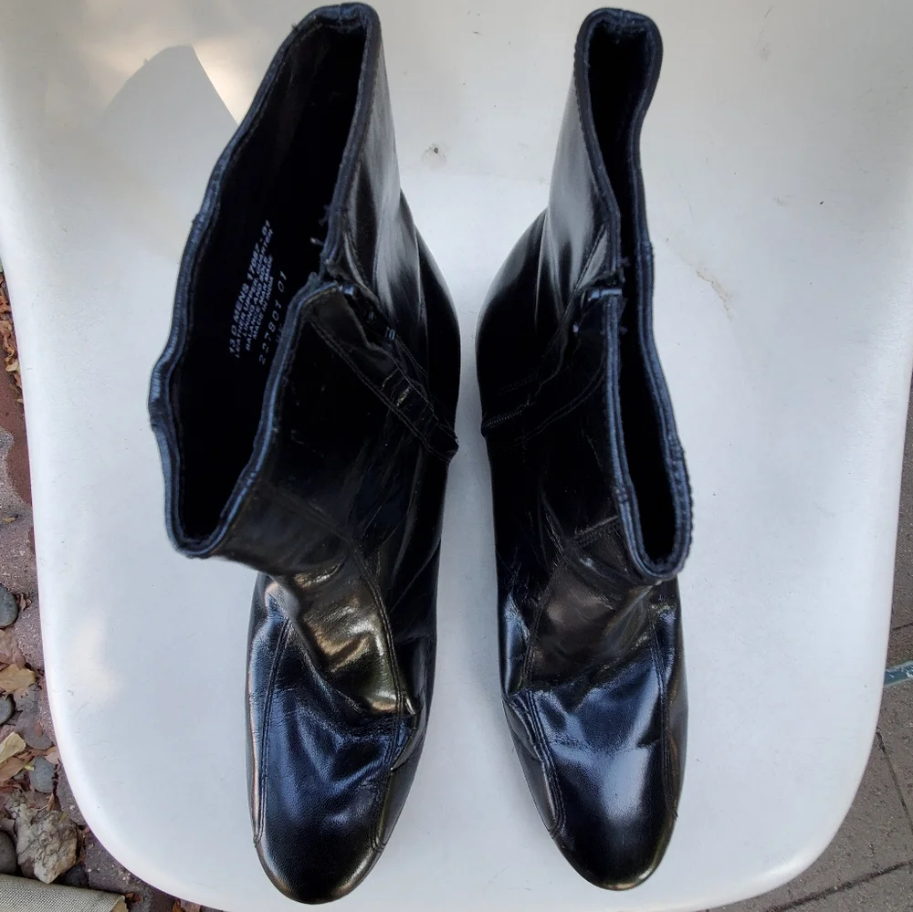 Florsheim Mens's Leather Upper Ankle Boots Size 13 D Made In India. EPWC. Black